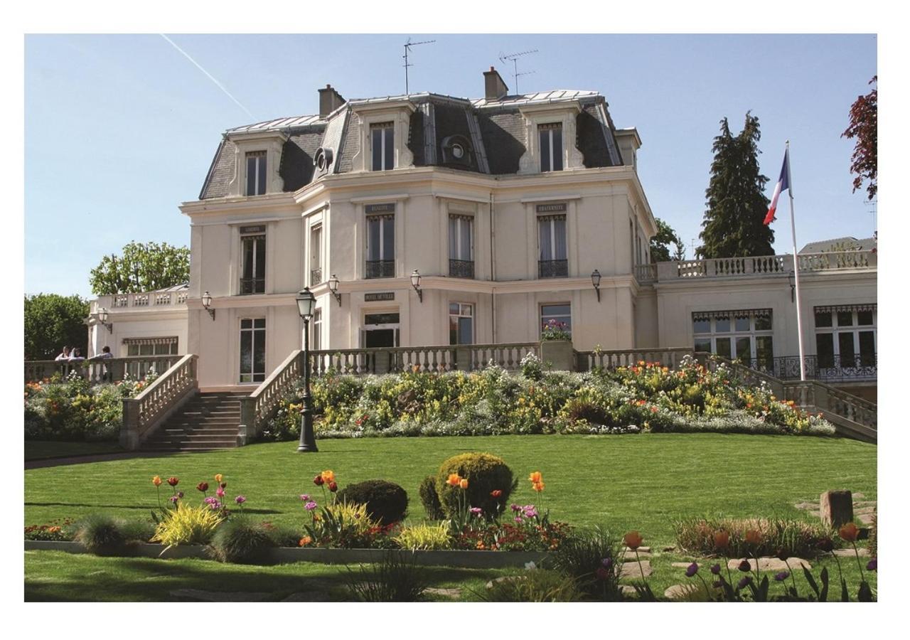 Mini-Studio Avec Kitchenette Ou Chambre Confort Avec Frigo Et Tv - Parking En Option Sur Resa ! Chaville Exterior foto